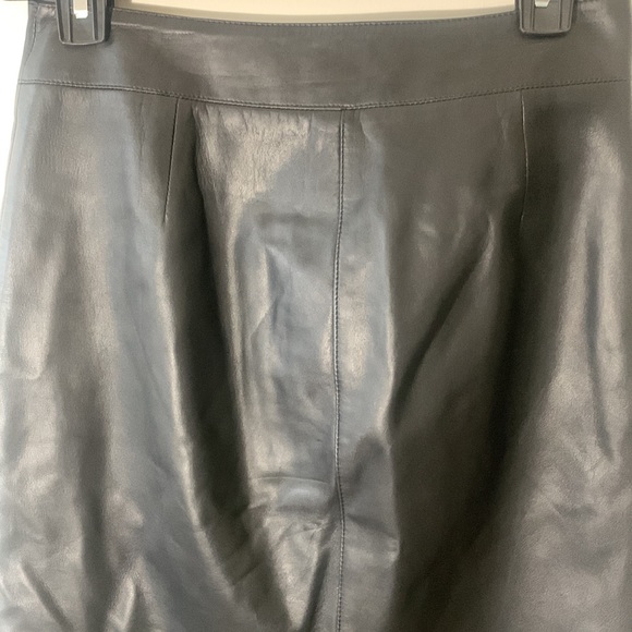 ARMANI COLLEZIONI Black Leather Pencil Skirt - Picture 7 of 12